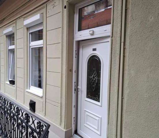 Leo22 Apartman Budapest Exteriör bild